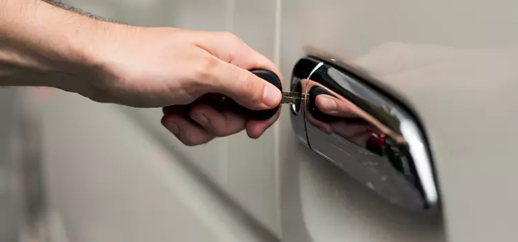Why Choose Our Auto Locksmith Team in Orange, TX?